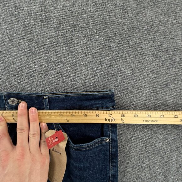 NWT Levis Womens Denim 711 Skinny Jeans W33 L30 16 Medium Mid Rise Distressed - Picture 15 of 16